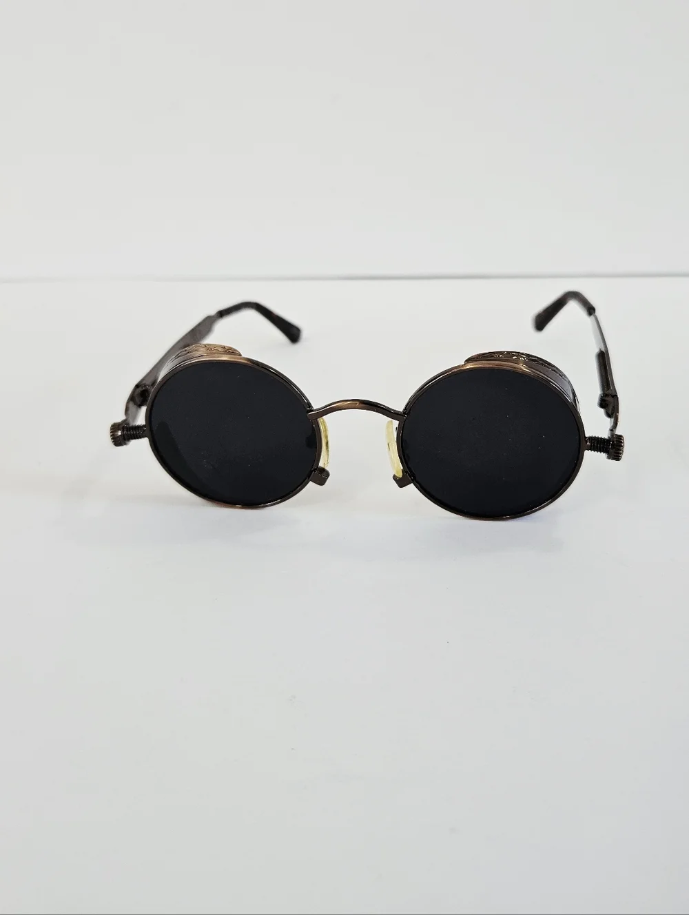 Round Bronze Engraved Metal Frame Spring Accent Circular Steampunk Sunglasses